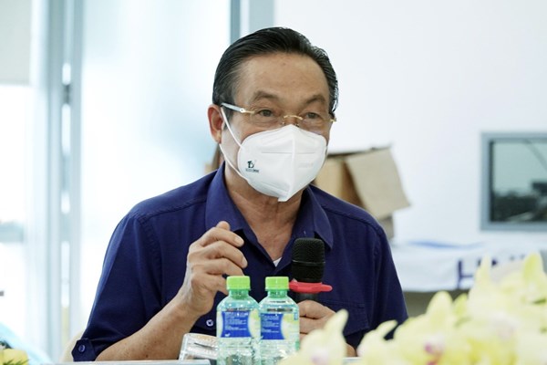 Không thể chần chừ thêm việc mở cửa du lịch