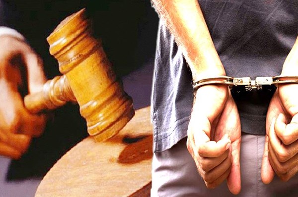 Khởi tố, bắt tạm giam 4 bị can trong đường dây đánh bạc trực tuyến quy mô lớn