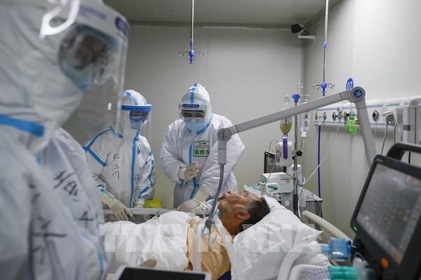 Trung Quốc cấp phép sử dụng thuốc kháng thể trong điều trị COVID-19