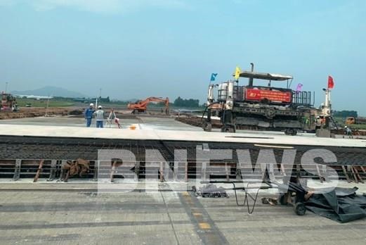 Sẽ đưa đường băng 1A sân bay Nội Bài vào khai thác trước Tết