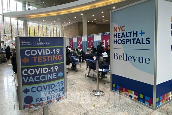 Vaccine COVID-19 có thể giảm hiệu quả với Omicron nếu không tiêm mũi tăng cường