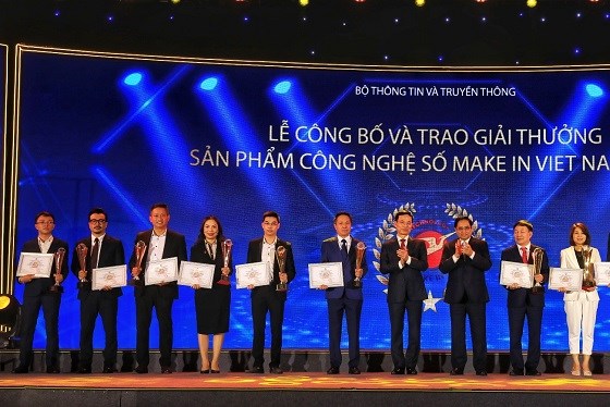 Công bố và trao Giải thưởng "Sản phẩm công nghệ số Make in Vietnam 2021"