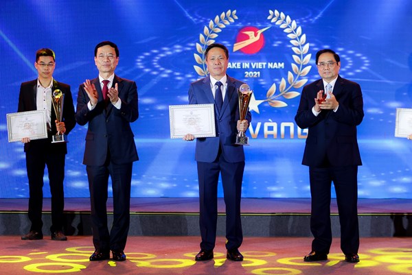 VNPT xuất sắc giành giải Vàng và Bạc của Make in Viet Nam 2021
