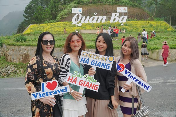 Vietravel phát triển sản phẩm du lịch 8 tỉnh Tây Bắc mở rộng và Tp. Hồ Chí Minh