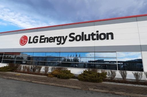 LG Energy Solution hợp tác với Siemens về công nghệ nhà máy pin thông minh