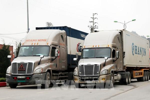  Phó Thủ tướng chỉ đạo khắc phục tình trạng ùn tắc nông sản tại Lạng Sơn