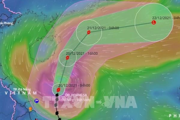 Bão số 9 suy yếu nhanh, vùng biển Thừa Thiên - Huế đến Quảng Ngãi gió cấp 6-7