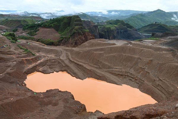 70-100 người đang mất tích trong vụ lở đất ở mỏ ngọc Myanmar