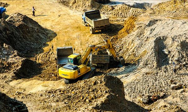 Trung Quốc trong cuộc "săn" khoáng sản quan trọng ở Canada