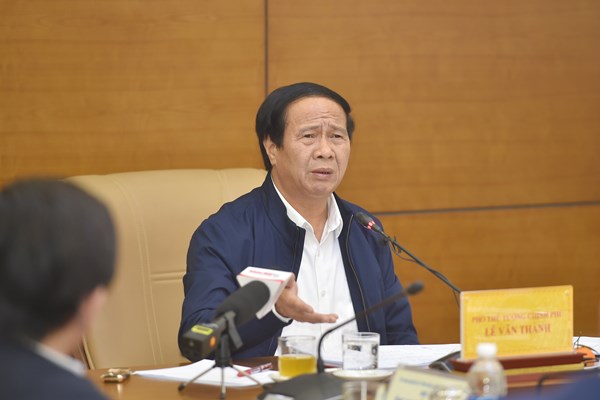 Phó Thủ tướng: Chính phủ sẽ tạo thuận lợi để hiện đại hóa ngành đường sắt