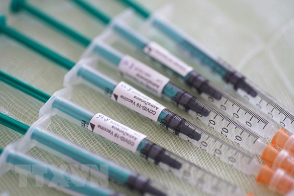 Quy định về thủ tục nhập khẩu với thuốc điều trị và vaccine phòng COVID-19