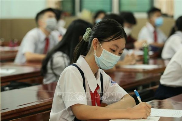 Tp Hồ Chí Minh: Nhà trường và học sinh thích ứng với dịch COVID-19