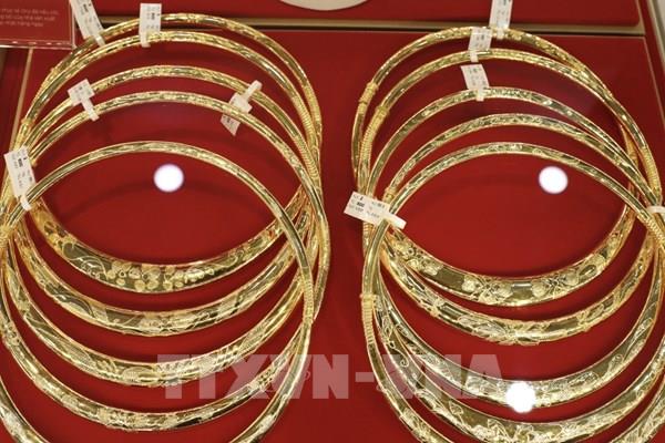 Giá vàng thế giới 24/5 tăng phiên thứ năm liên tiếp