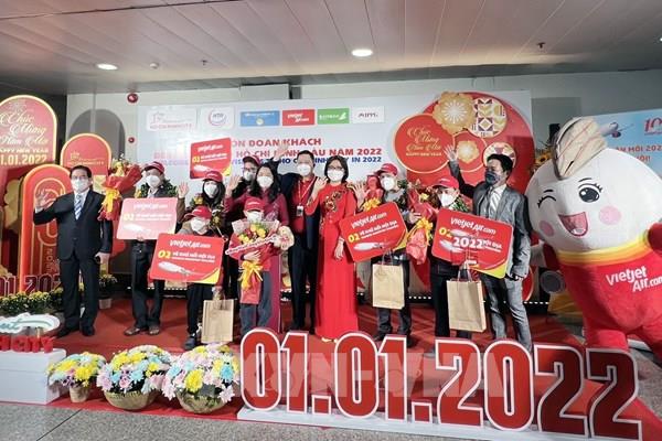 Thành phố Hồ Chí Minh đón khách du lịch nội địa "xông đất" đầu năm 2022