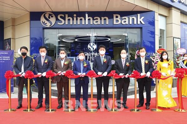 Ngân hàng Shinhan mở rộng hoạt động ở Bắc Ninh và Đồng Nai
