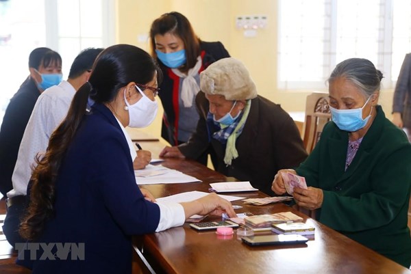 Trường hợp nào người lao động bị cắt lương hưu?