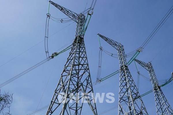 Giá thành sản xuất điện giảm, EVN lãi hơn 4.700 tỷ đồng