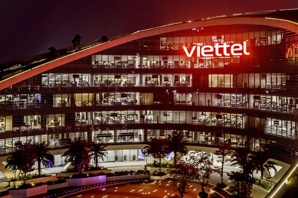 Viettel đạt doanh thu 274 nghìn tỷ, tăng trưởng 3,3%