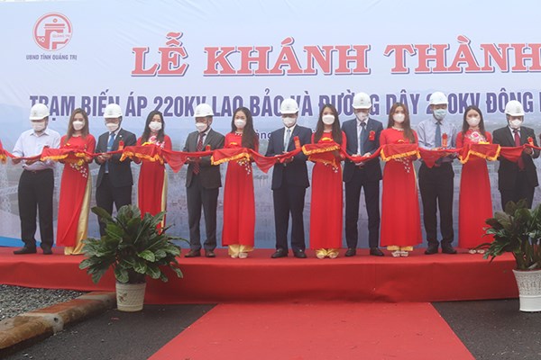 Vướng mặt bằng, 9 dự án phải lùi tiến độ đóng điện