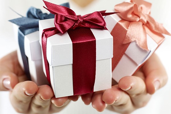 Hàn Quốc cho phép tăng gấp đôi giá trị quà tặng lên 200.000 won