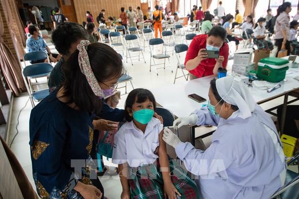 Cảnh báo nguy cơ xuất hiện các biến thể mới do bất bình đẳng về vaccine ngừa COVID-19