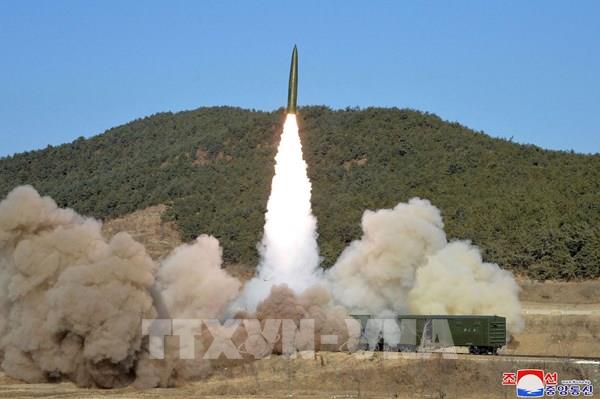 Hãng AFP: Triều Tiên phóng vật thể bay chưa xác định