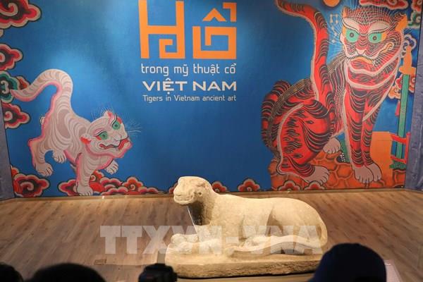 Trưng bày "Hổ trong mỹ thuật cổ Việt Nam"