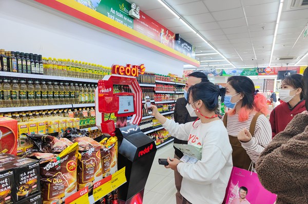 Ngày đầu mở cửa, sức mua tại WinMart/WinMart+ tăng 8%