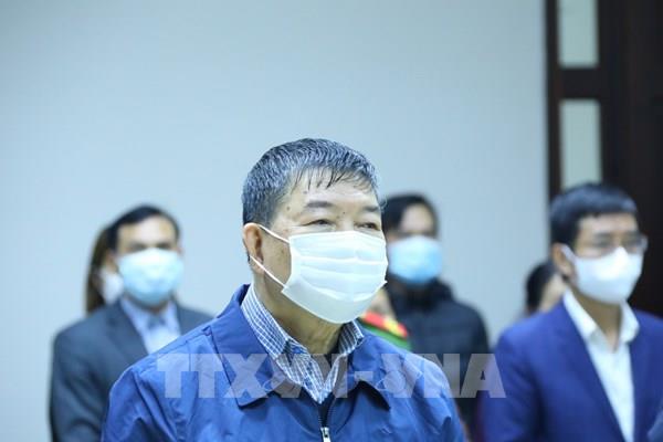 Nguyên Giám đốc Bệnh viện Bạch Mai thừa nhận có sai phạm trong vụ nâng giá thiết bị