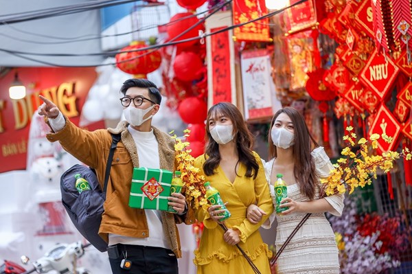 Tết đến, phố phường như đã vui trở lại