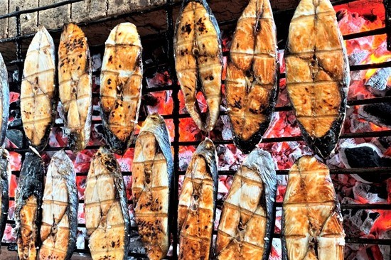 Nhu cầu cá thu nướng dịp tết tăng cao