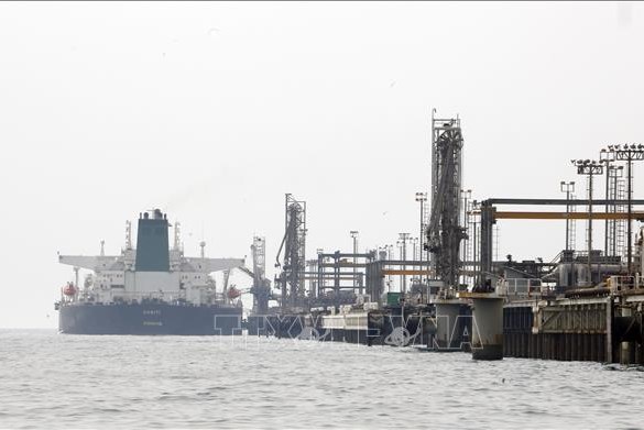 “Kỷ nguyên vàng đen” khép lại, thị trường dầu mỏ năm 2022 sẽ đi về đâu?