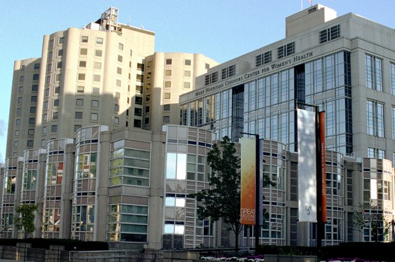 Bệnh viện tại Mỹ từ chối ghép tạng cho bệnh nhân chưa tiêm vaccine