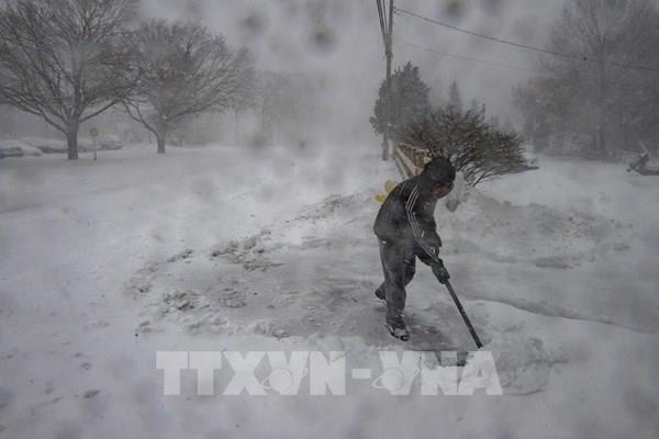 Tuyết dày bao phủ nhiều khu vực miền Đông nước Mỹ