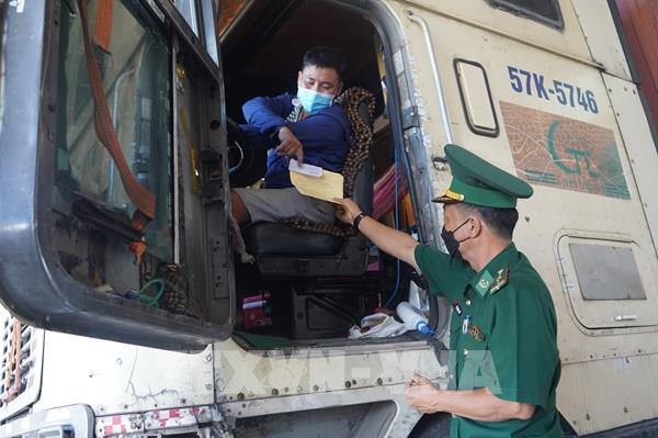 Ấm lòng người lính biên cương