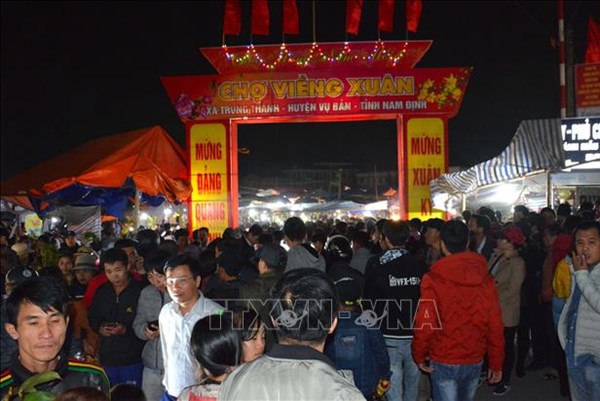 Những phiên chợ Xuân độc đáo trên mọi miền đất nước