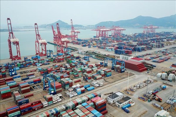 Vận chuyển hàng hóa quốc tế tiếp tục chậm trễ trong năm 2022