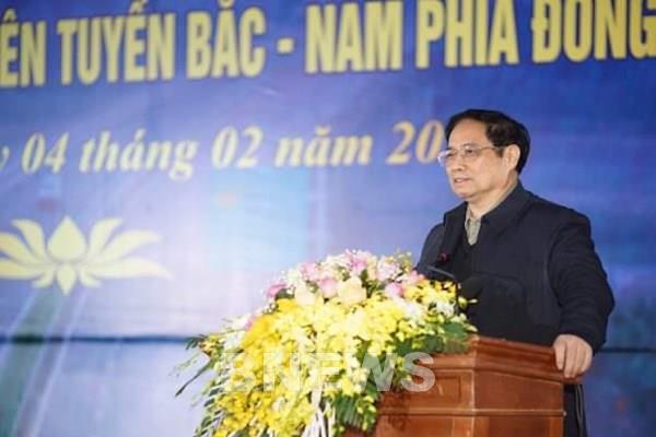 Thủ tướng cắt băng khánh thành cao tốc Bắc - Nam đoạn Cao Bồ - Mai Sơn