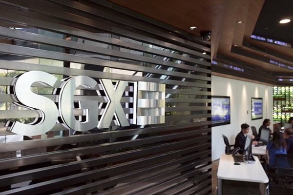 Singapore Exchange sụt giảm lợi nhuận trong nửa đầu năm tài chính 2021-2022