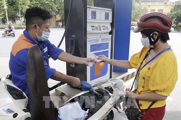 Long An chưa phát hiện hành vi tích trữ, đầu cơ xăng dầu tăng giá trái phép