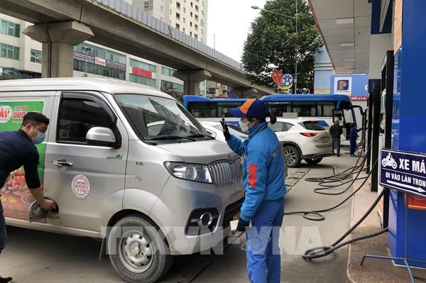 Yêu cầu tăng mức tín dụng với các doanh nghiệp đầu mối kinh doanh xăng dầu