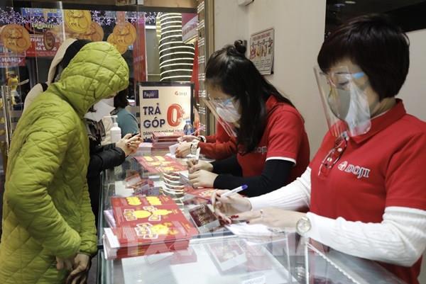 Giá vàng sáng 4/3 vượt 67,5 triệu đồng/lượng