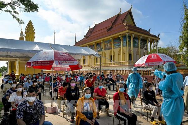 Thủ đô Phnom Penh siết chặt các biện pháp phòng dịch COVID-19
