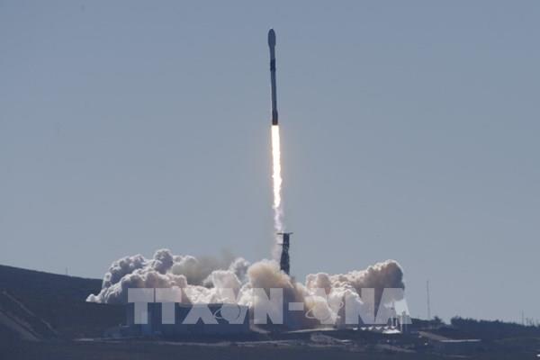 Space X phóng thành công thêm 47 vệ tinh Internet lên quỹ đạo