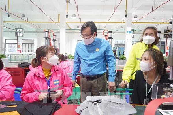 4.500 công nhân Công ty TNHH Viet Glory đã đi làm trở lại