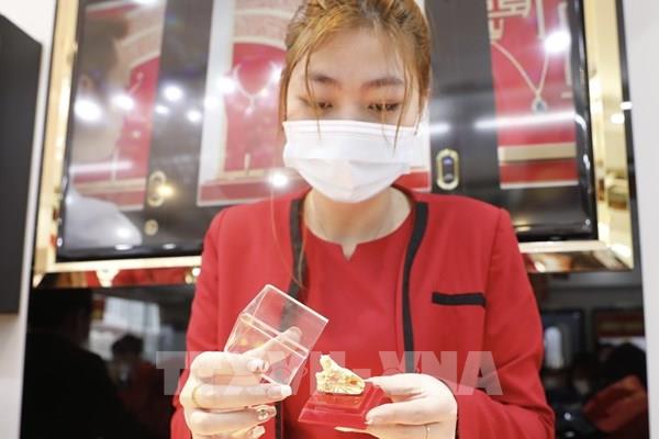 Giá vàng sáng 28/2 tăng 400 nghìn đồng/lượng