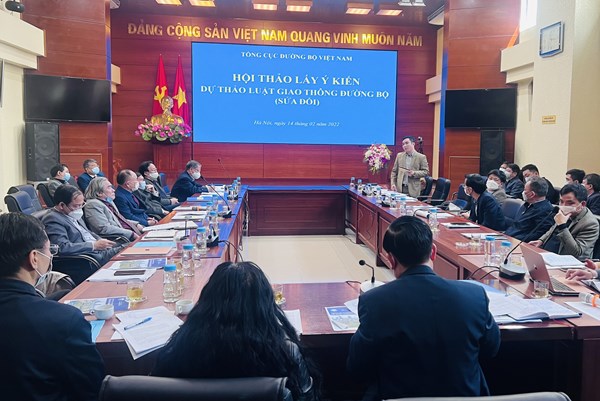 Lấy ý kiến các nhà khoa học về dự thảo Luật Đường bộ