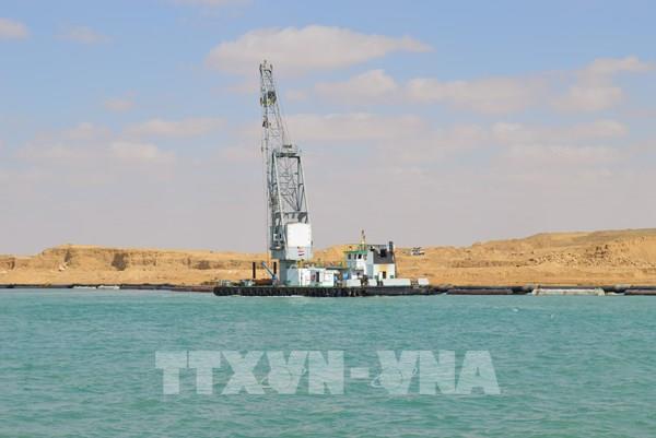 Ai Cập tăng phí quá cảnh đối với tàu chở hàng hóa đi qua Kênh đào Suez