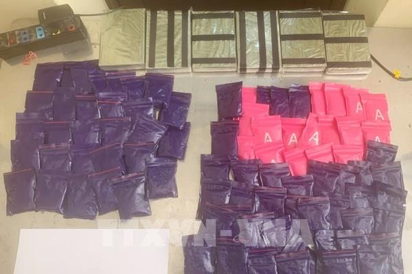 Quảng Trị bắt giữ 2 đối tượng vận chuyển 8.000 viên ma tuý tổng hợp