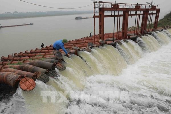 Phát huy hiệu quả trong lấy nước gieo cấy cho vụ Đông Xuân